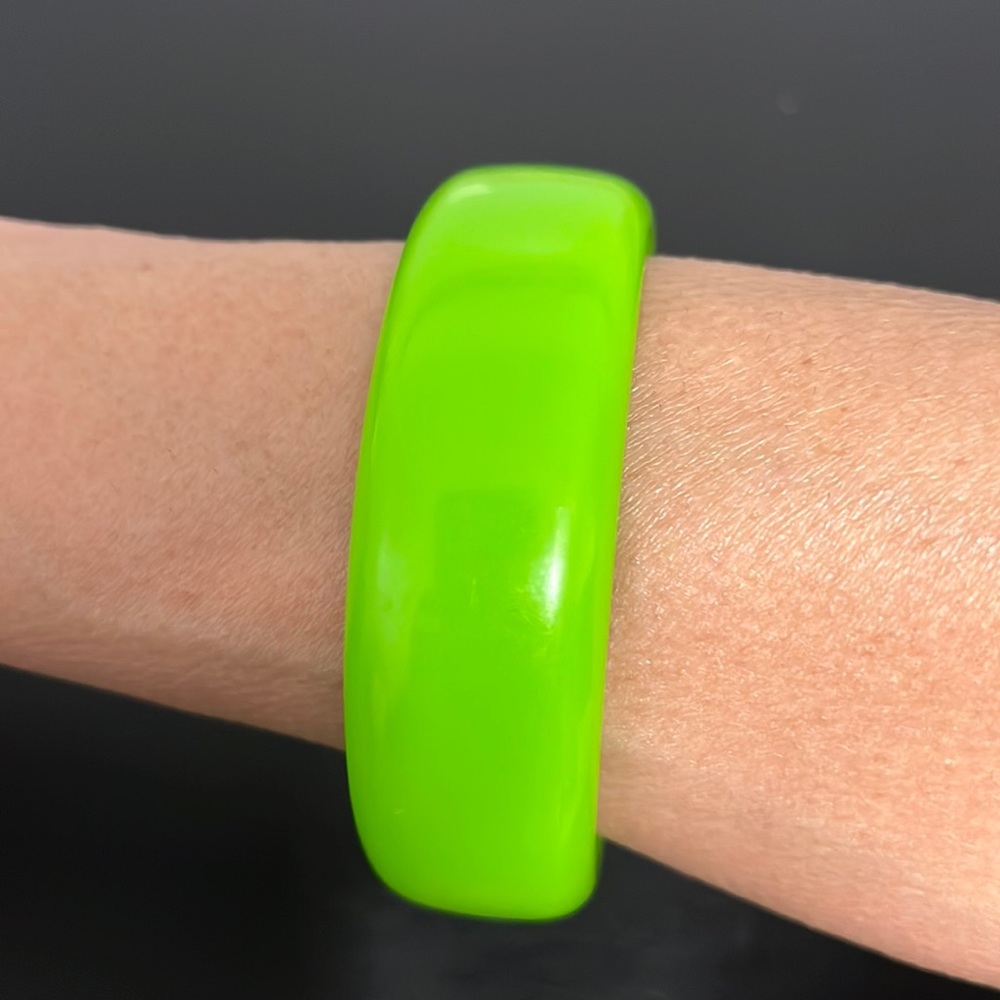 Vintage Neon Green Plastic Bangle Bracelet, Retro